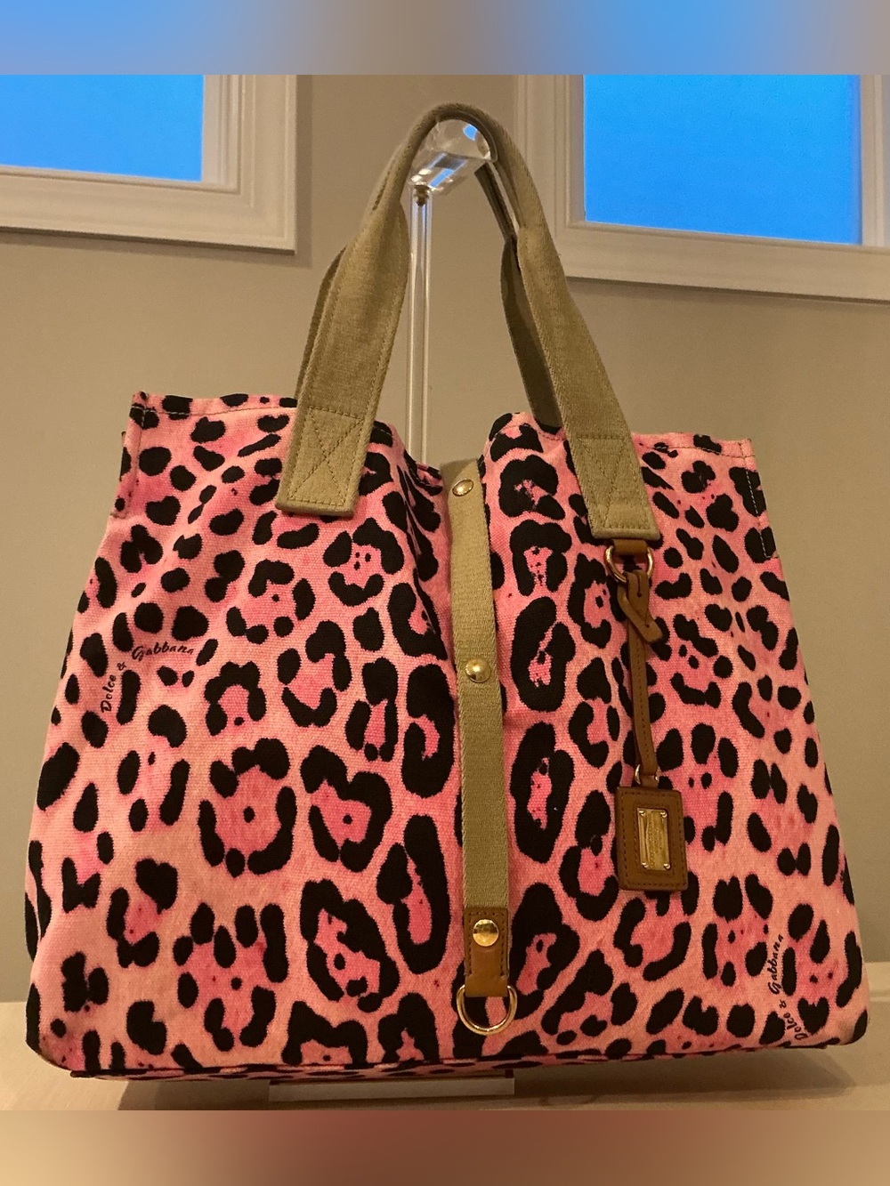 Authentic Dolce & Gabbana Pink Leopard Print Canvas Tote Bag Logo Plaque Vintage